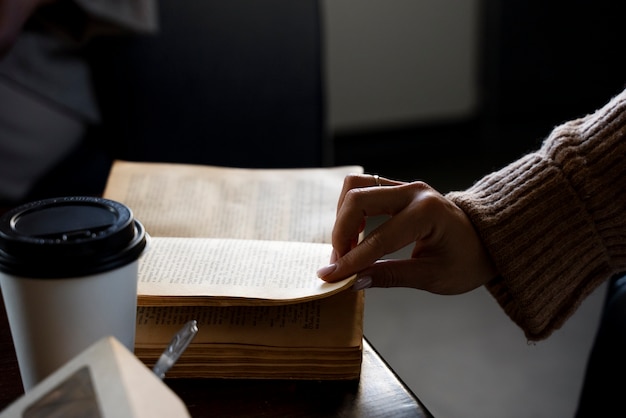 “早点休息”用广东话怎么说