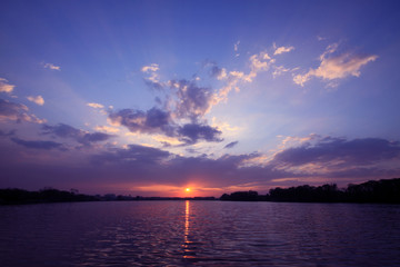 大学课堂如何在书上做好笔记——四色笔记法